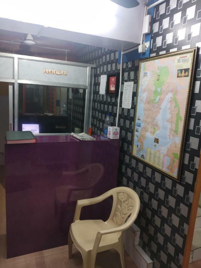 Bandra Dormitory Only For Indian ムンバイ エクステリア 写真